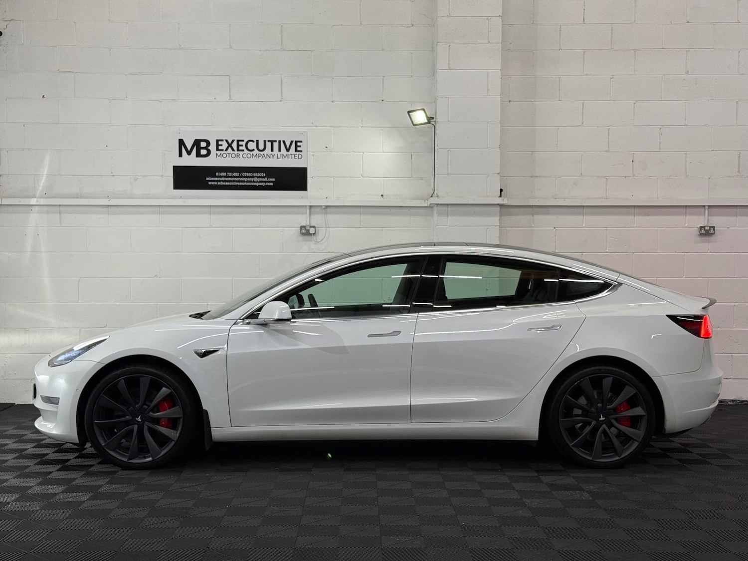Used Tesla Model 3 2020 for sale - 76589753: Photo 6