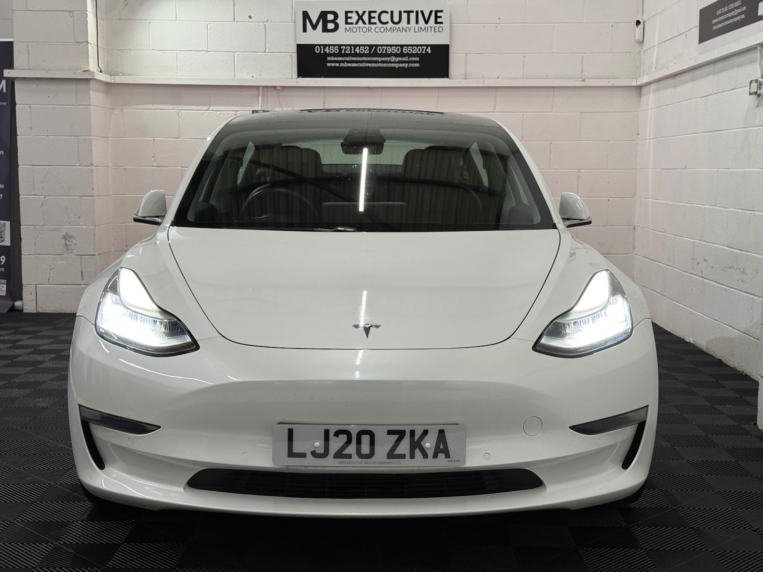 Used Tesla Model 3 2020 for sale - 76589753: Photo 8