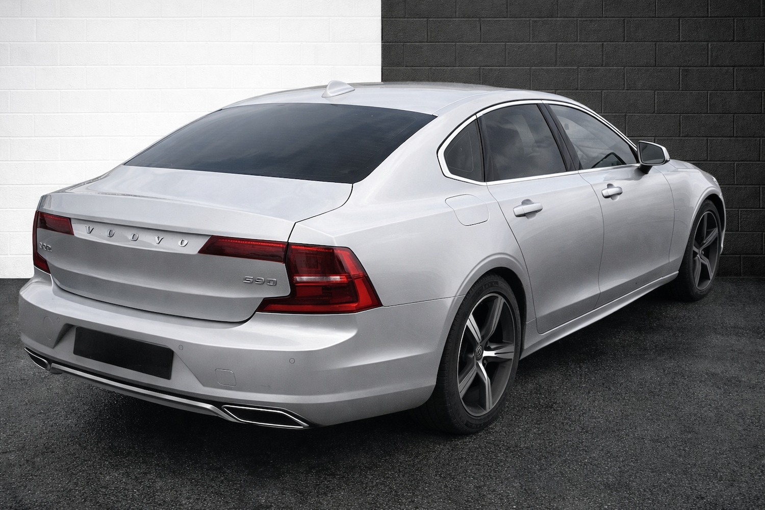 Used Volvo S90 2018 for sale - 78131759: Photo 3