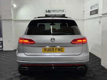 Used Volkswagen Touareg 2019 for sale - 75530338: Photo