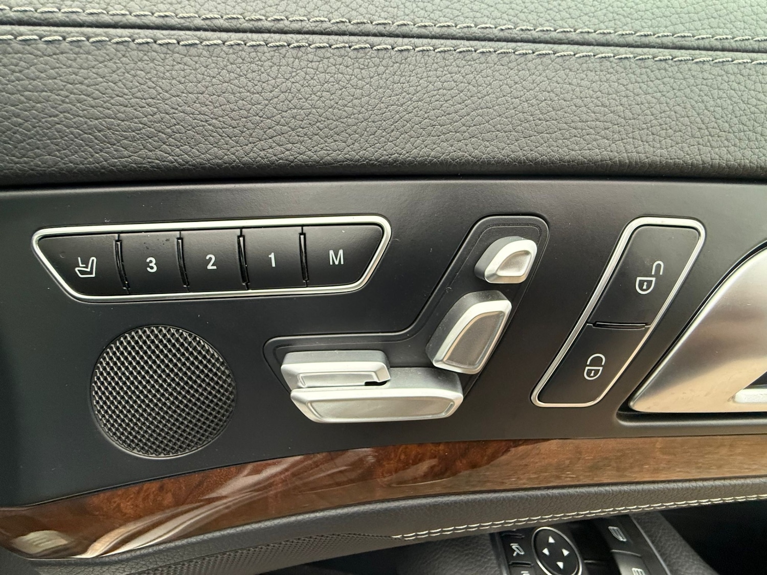 Used Mercedes-Benz SL 2014 for sale - 76722856: Photo 21