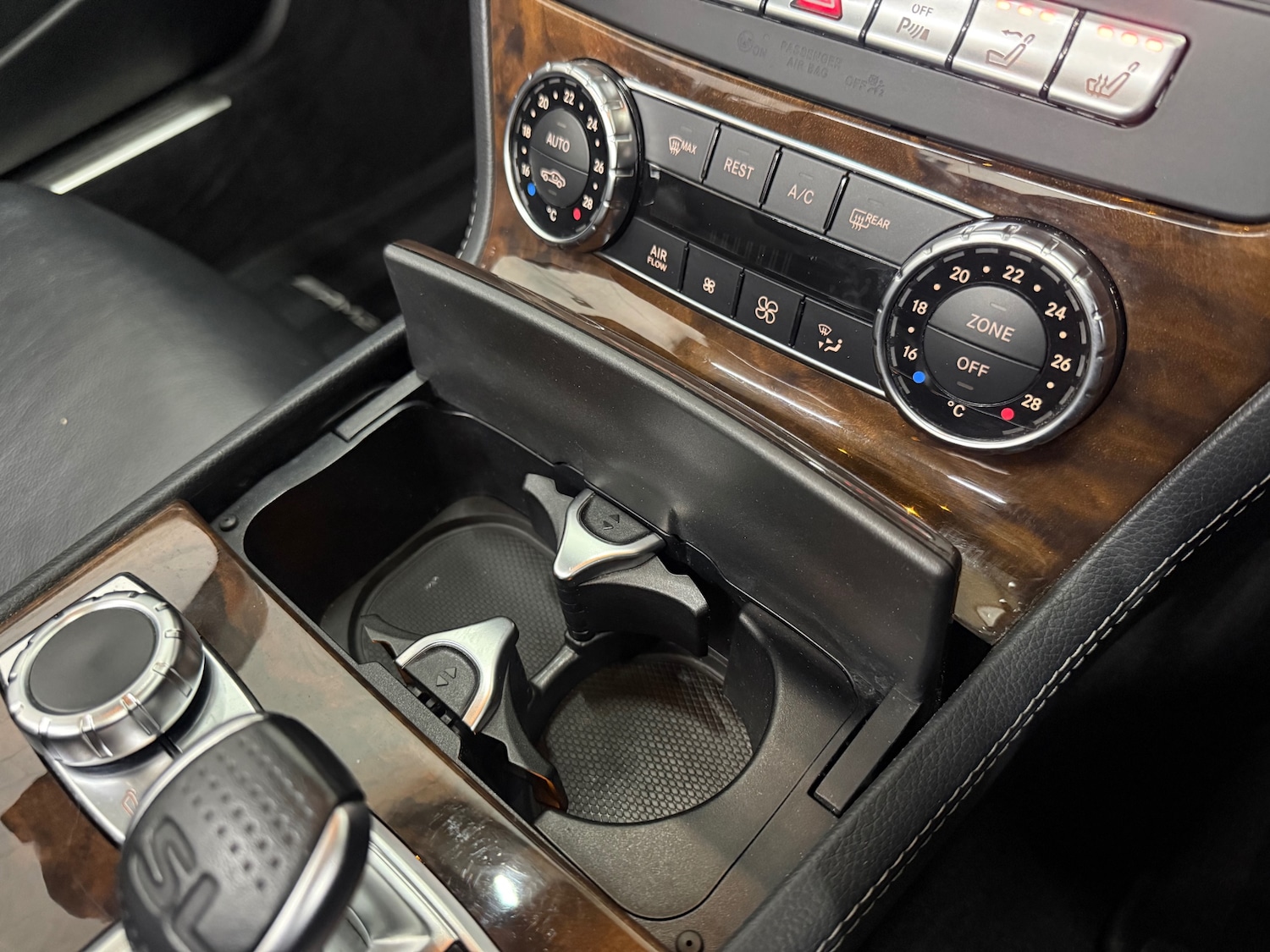 Used Mercedes-Benz SL 2014 for sale - 76722856: Photo 33