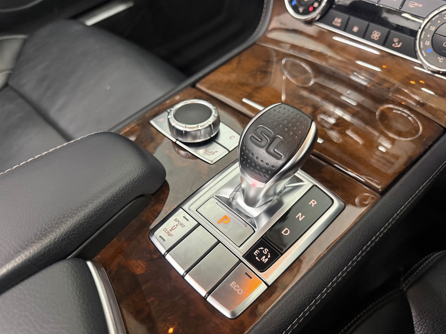 Used Mercedes-Benz SL 2014 for sale - 76722856: Photo 34