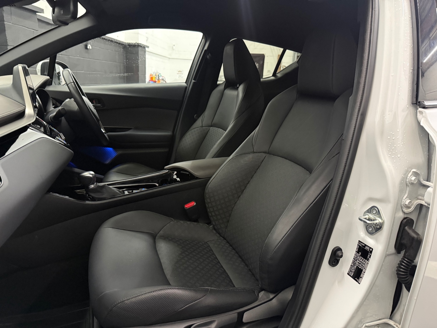 Used Toyota C-HR 2023 for sale - 77207713: Photo 14