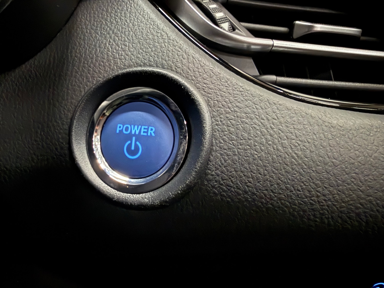 Used Toyota C-HR 2023 for sale - 77207713: Photo 36