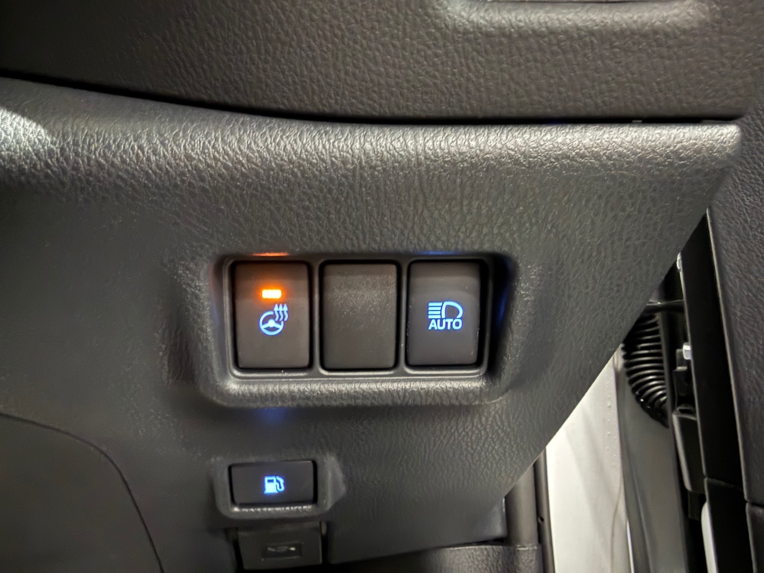 Used Toyota C-HR 2023 for sale - 77207713: Photo 38