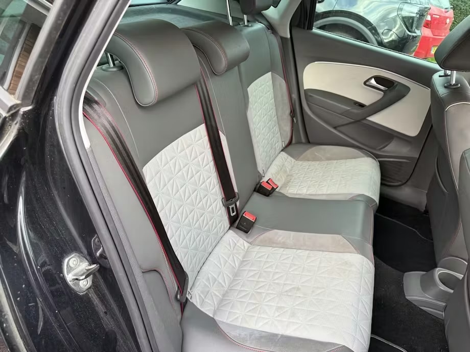 Used Volkswagen Polo 2017 for sale - 77732782: Photo 8