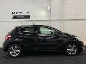 Used Peugeot 208 2014 for sale - 75261432: Photo