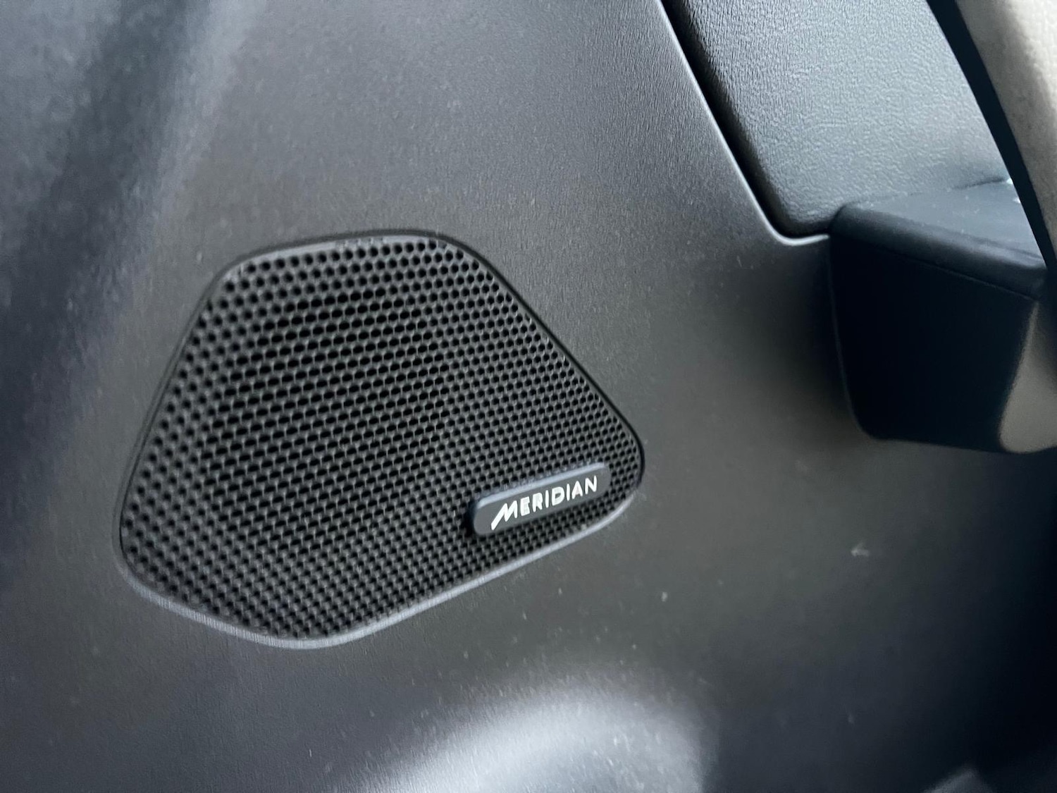 Used Jaguar F-Pace 2017 for sale - 76505677: Photo 12