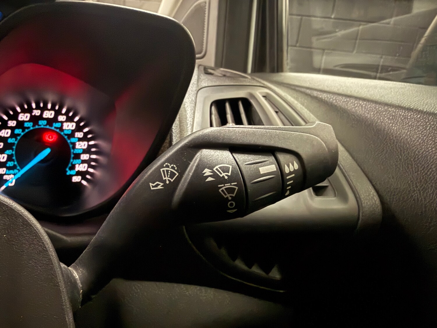 Used Ford Transit Connect 2018 for sale - 77418539: Photo 26