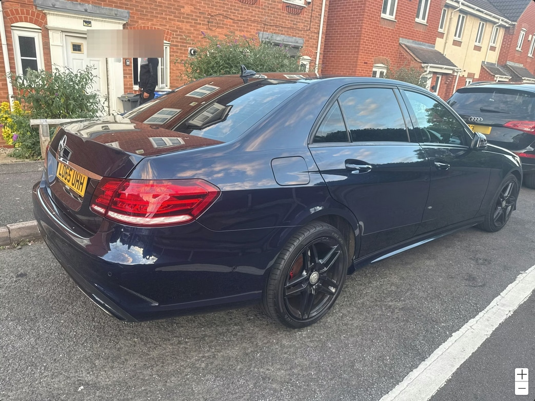Used Mercedes-Benz E-Class 2015 for sale - 76127662: Photo 3