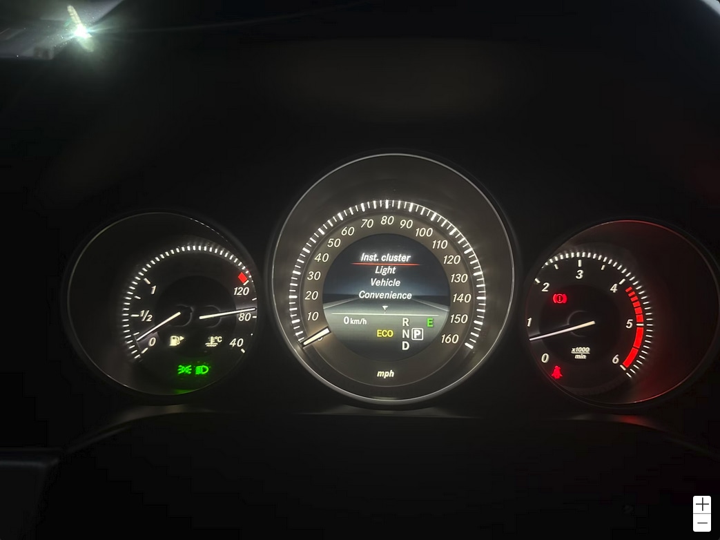 Used Mercedes-Benz E-Class 2015 for sale - 76127662: Photo 9