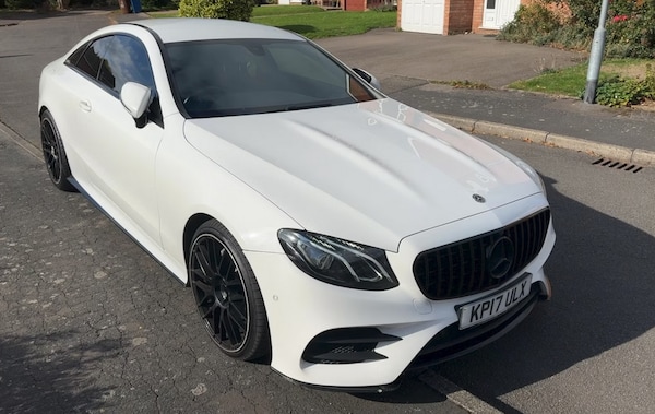 Used Mercedes-Benz E Class 2017 for sale - 76265210: Photo 1