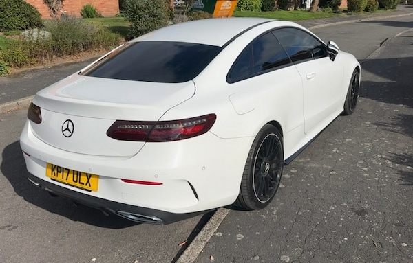 Used Mercedes-Benz E Class 2017 for sale - 76265210: Photo 3