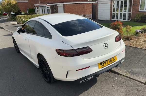 Used Mercedes-Benz E Class 2017 for sale - 76265210: Photo 4