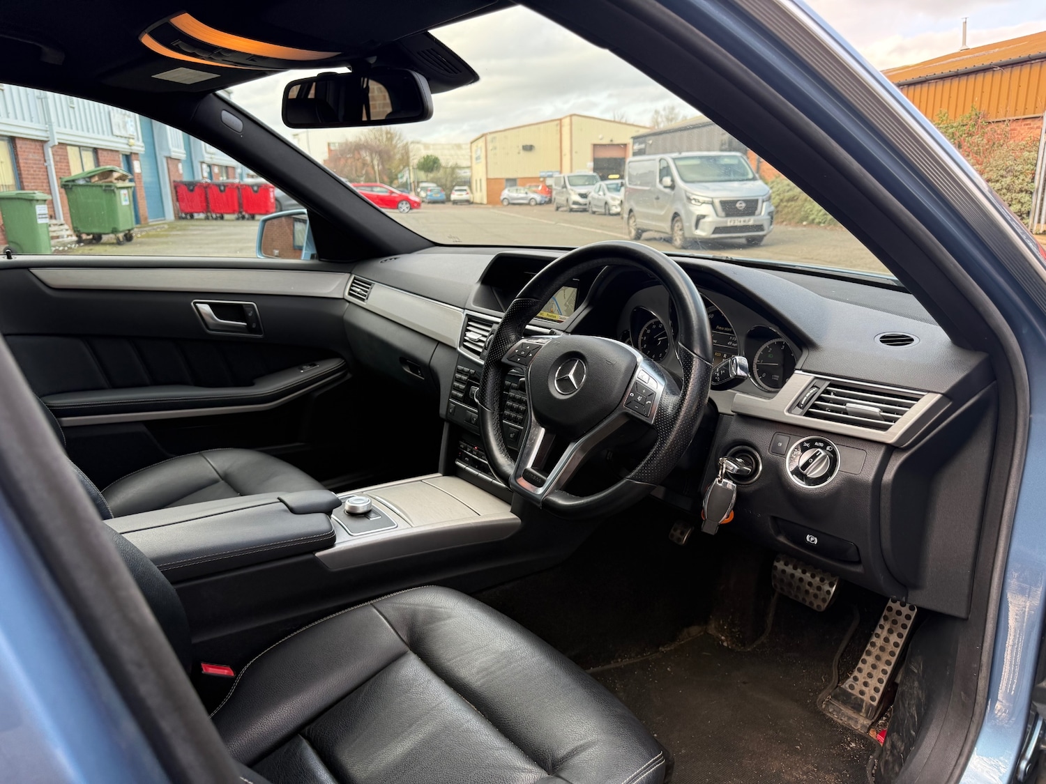 Used Mercedes-Benz E Class 2012 for sale - 77663713: Photo 7