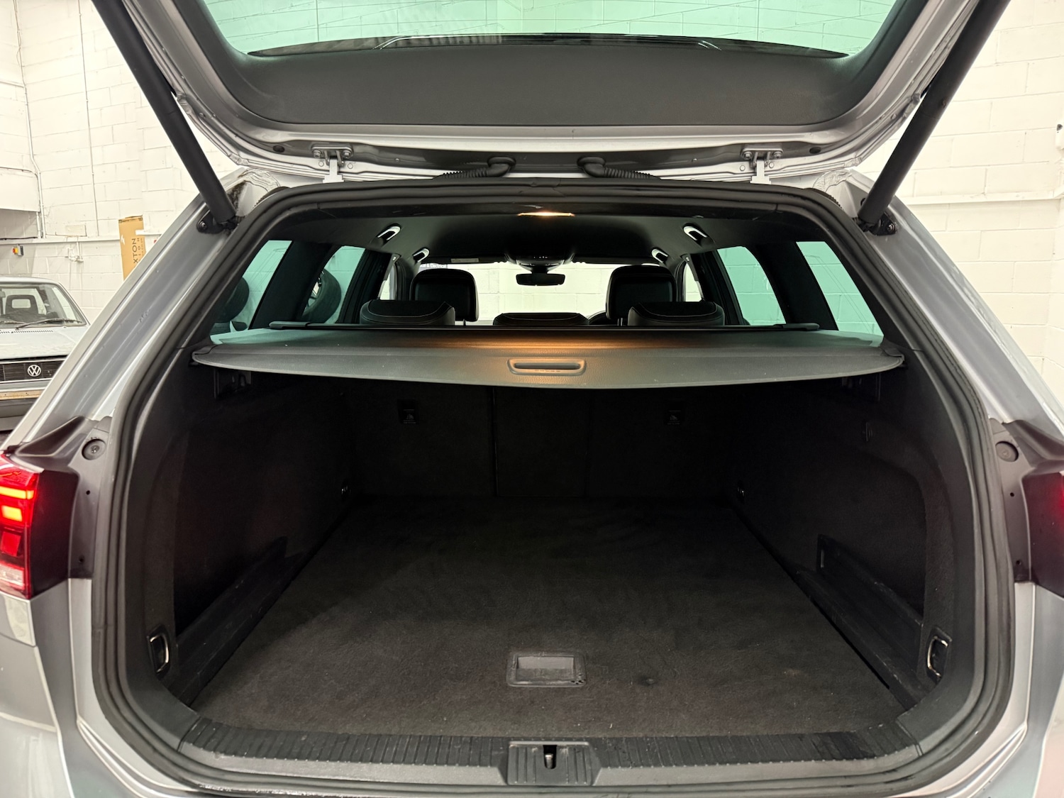 Used Volkswagen Passat 2019 for sale - 76144142: Photo 16