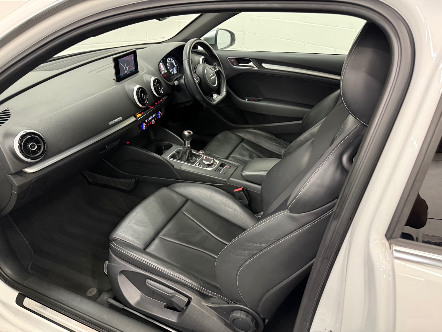 Used Audi A3 2015 for sale - 76127522: Photo 15