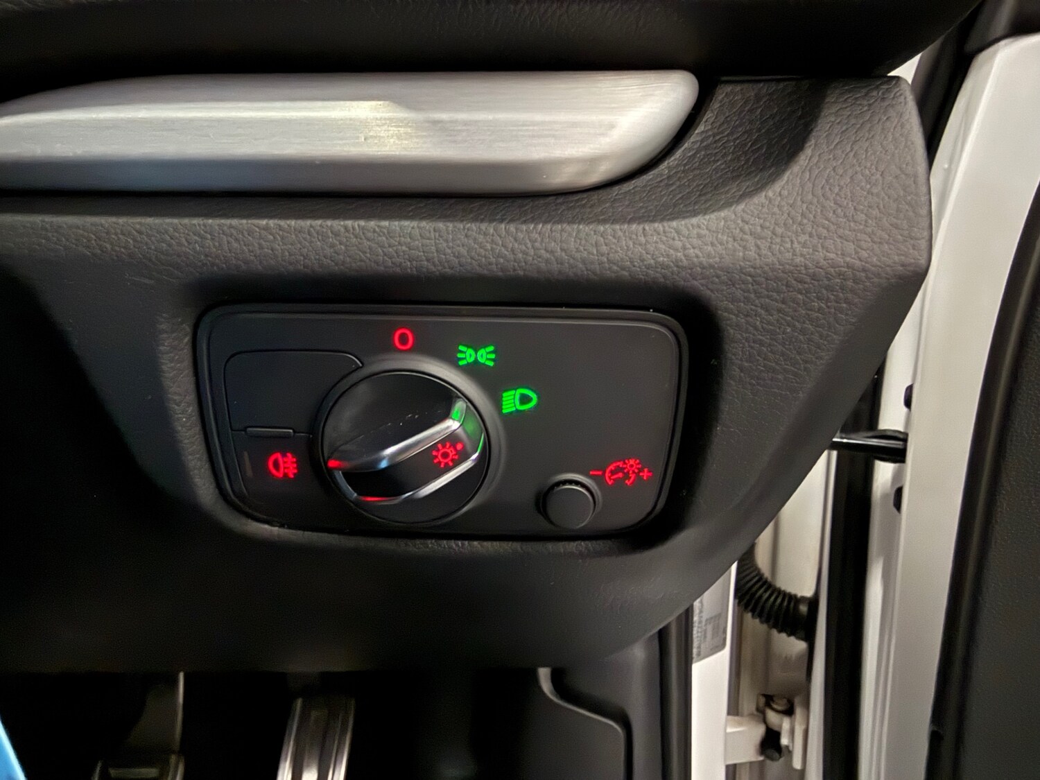 Used Audi A3 2015 for sale - 76127522: Photo 32