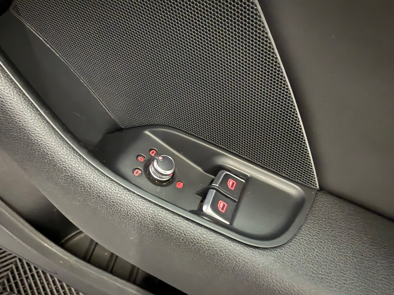 Used Audi A3 2015 for sale - 76127522: Photo 33