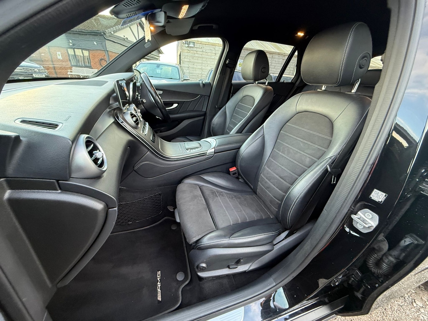 Used Mercedes-Benz GLC 2020 for sale - 76626790: Photo 12