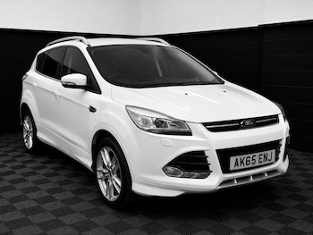 Used Ford Kuga 2015 for sale - 78544677: Photo