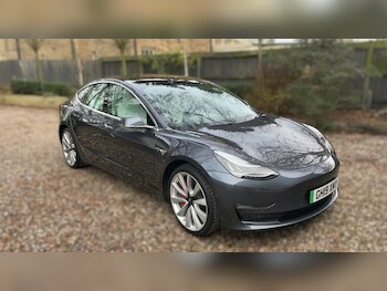 2019 (19) - Performance AWD 4dr [Performance Upgrade] Auto