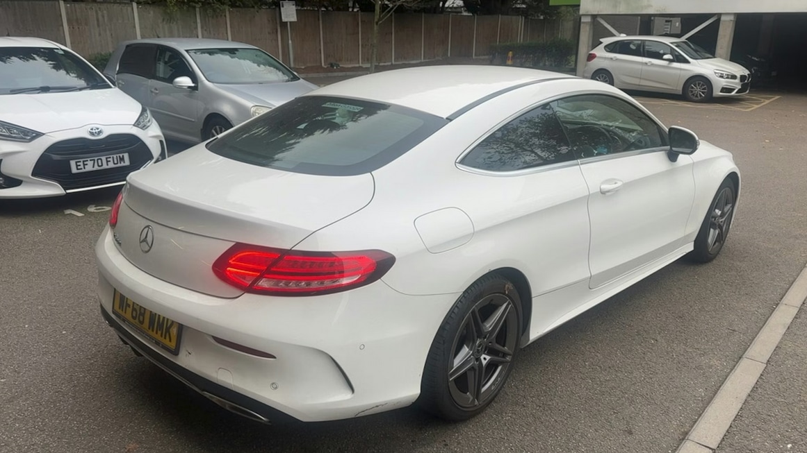 Used Mercedes-Benz C Class 2018 for sale - 76846000: Photo 3