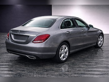 Used Mercedes-Benz C Class 2018 for sale - 77778552: Photo