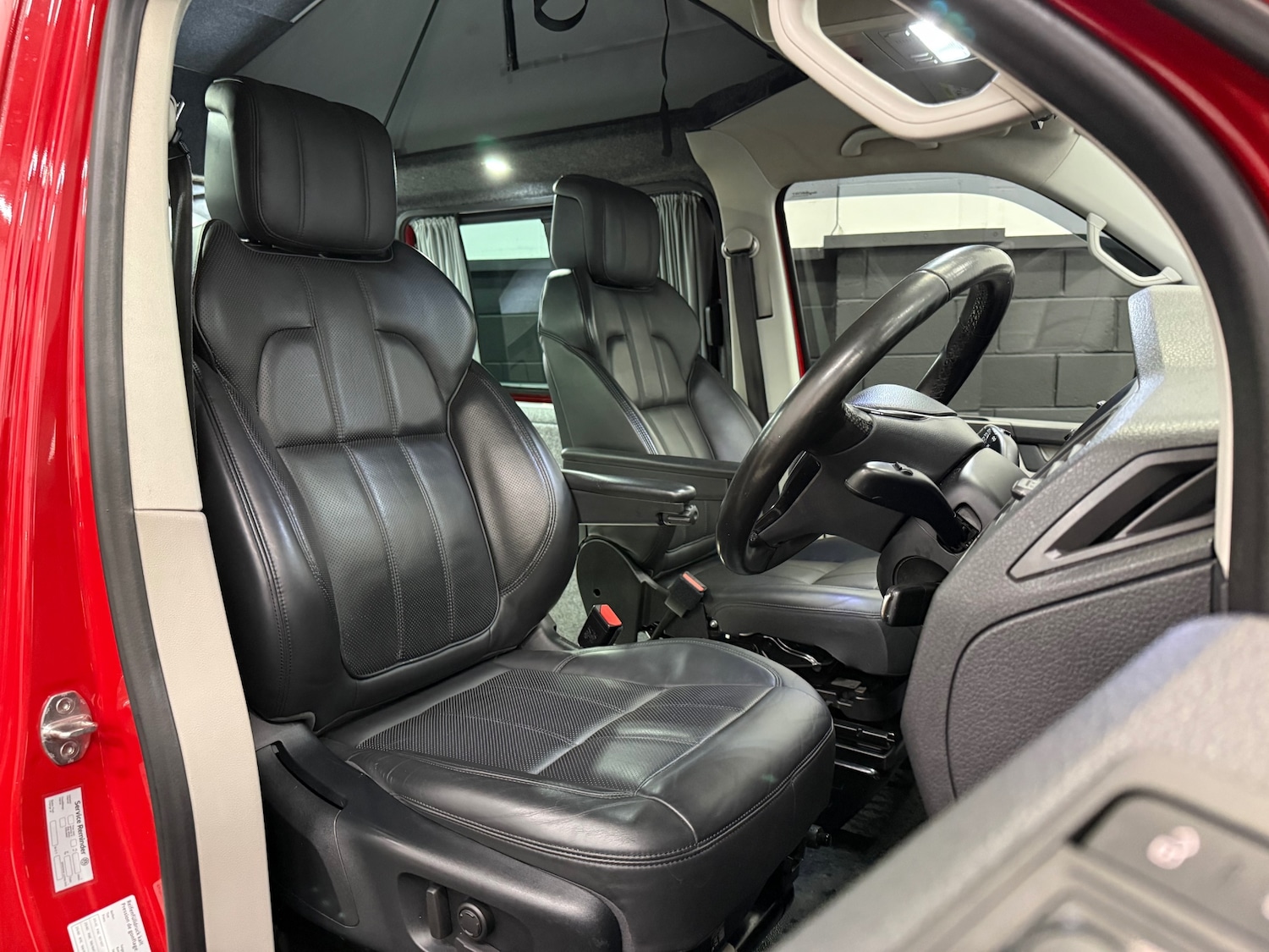 Used Volkswagen Transporter 2015 for sale - 77502948: Photo 12