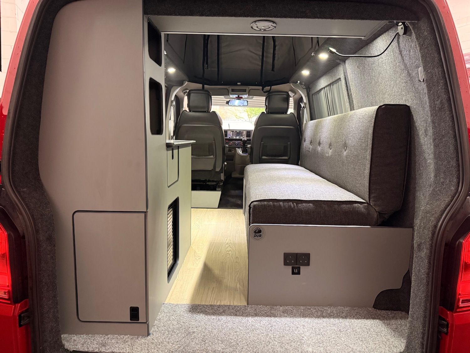 Used Volkswagen Transporter 2015 for sale - 77502948: Photo 17