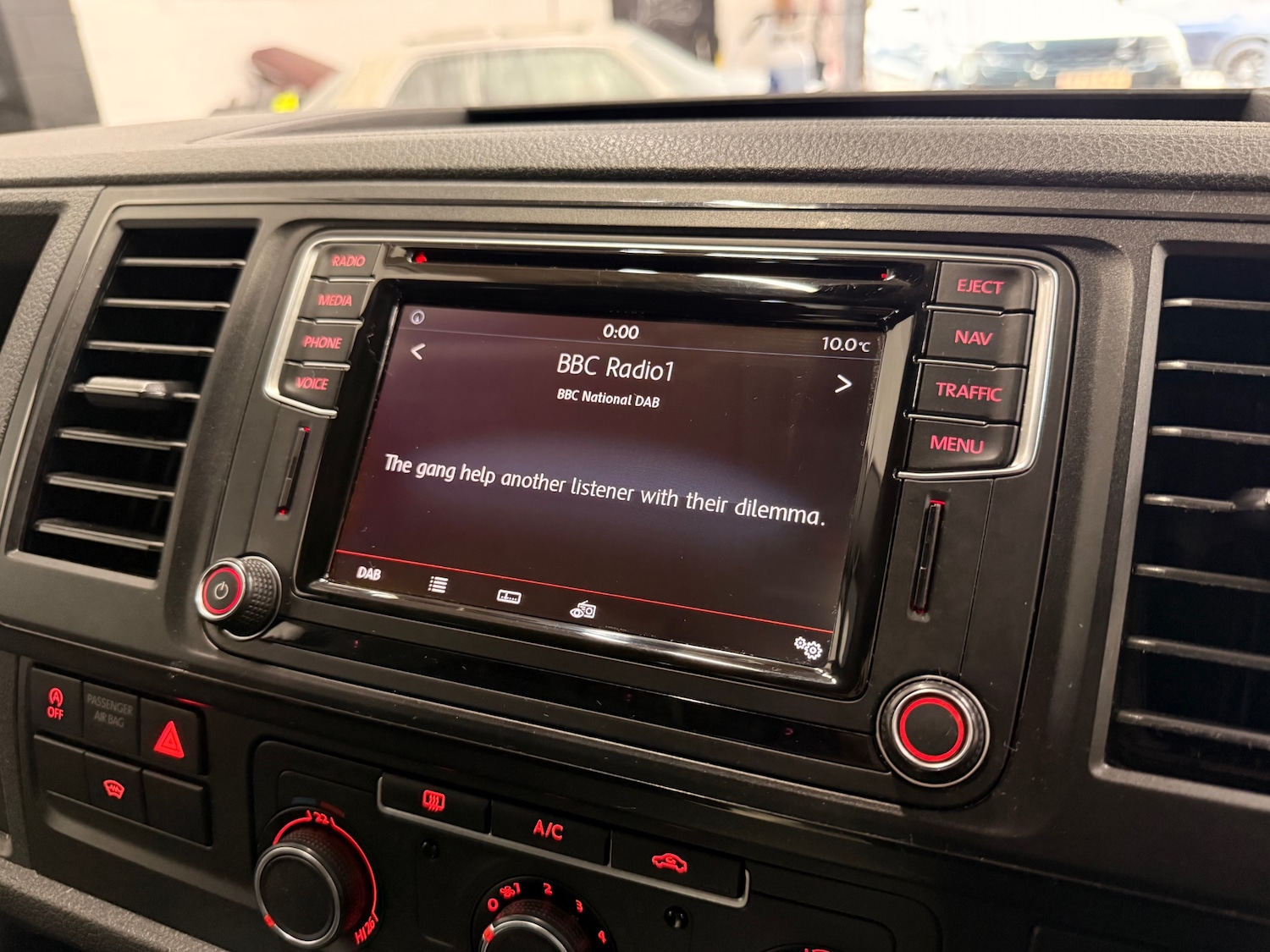 Used Volkswagen Transporter 2015 for sale - 77502948: Photo 36