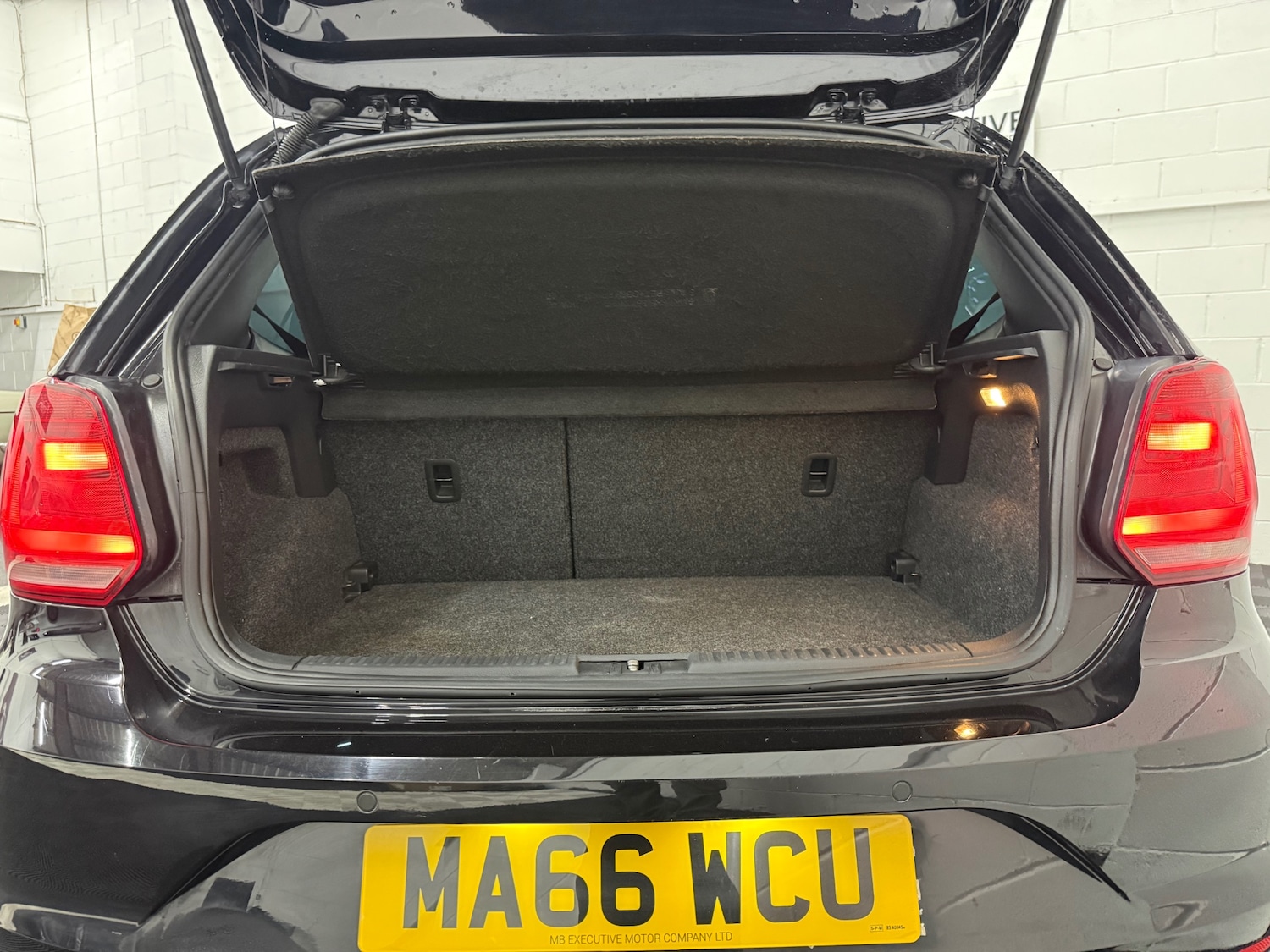 Used Volkswagen Polo 2016 for sale - 76290077: Photo 16