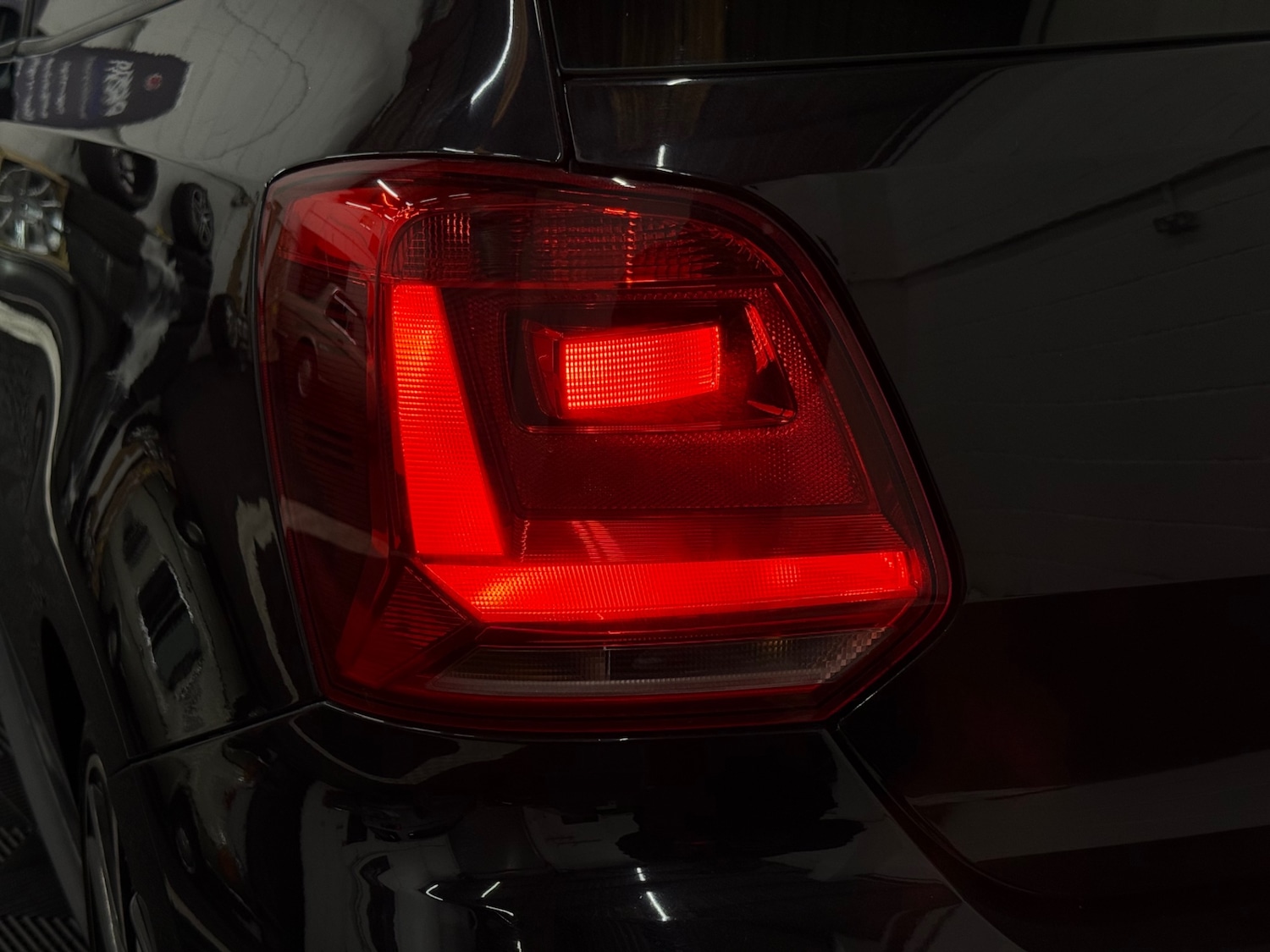 Used Volkswagen Polo 2016 for sale - 76290077: Photo 33