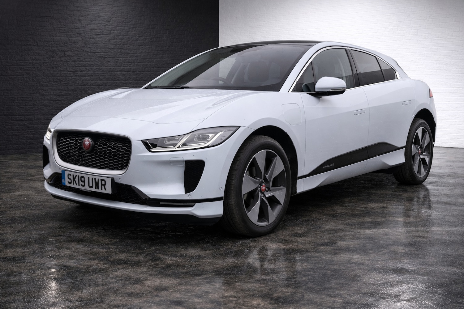 Used Jaguar I-Pace 2019 for sale - 77903505: Photo 3
