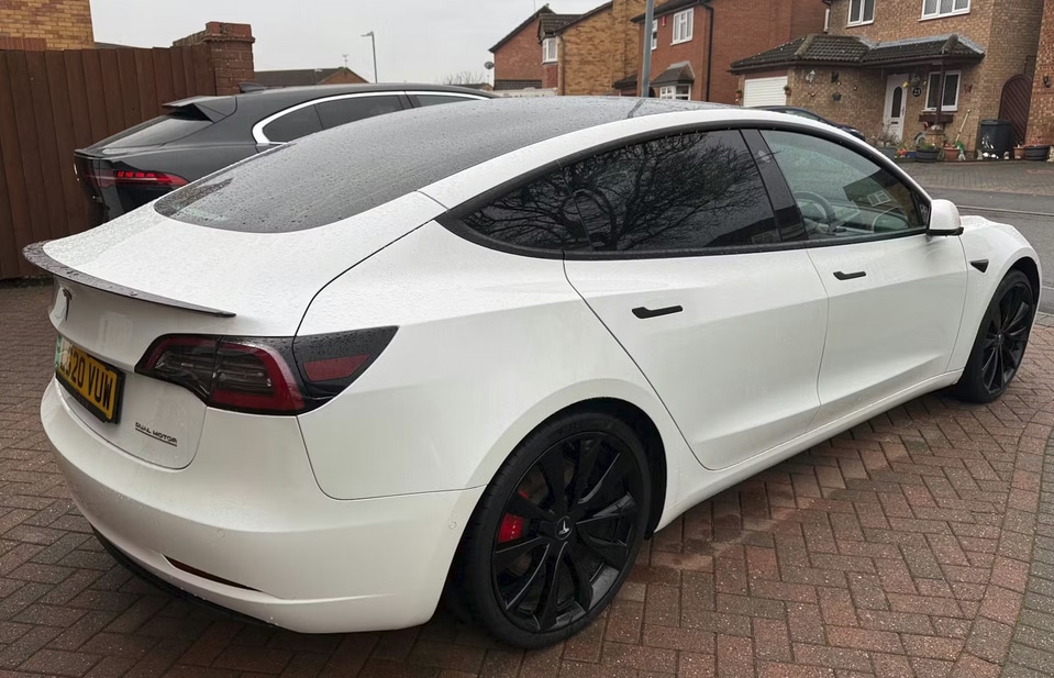 Used Tesla Model 3 2020 for sale - 77545551: Photo 3