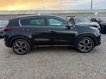 Used Kia Sportage 2020 for sale - 76494137: Photo