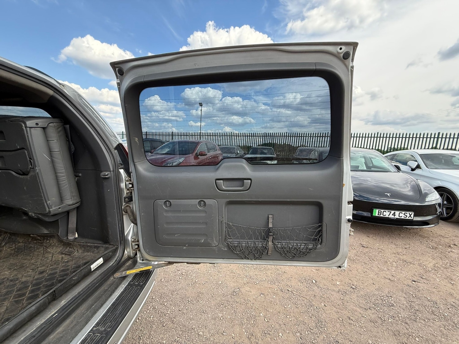 Used Toyota Land Cruiser 2010 for sale - 76425885: Photo 15