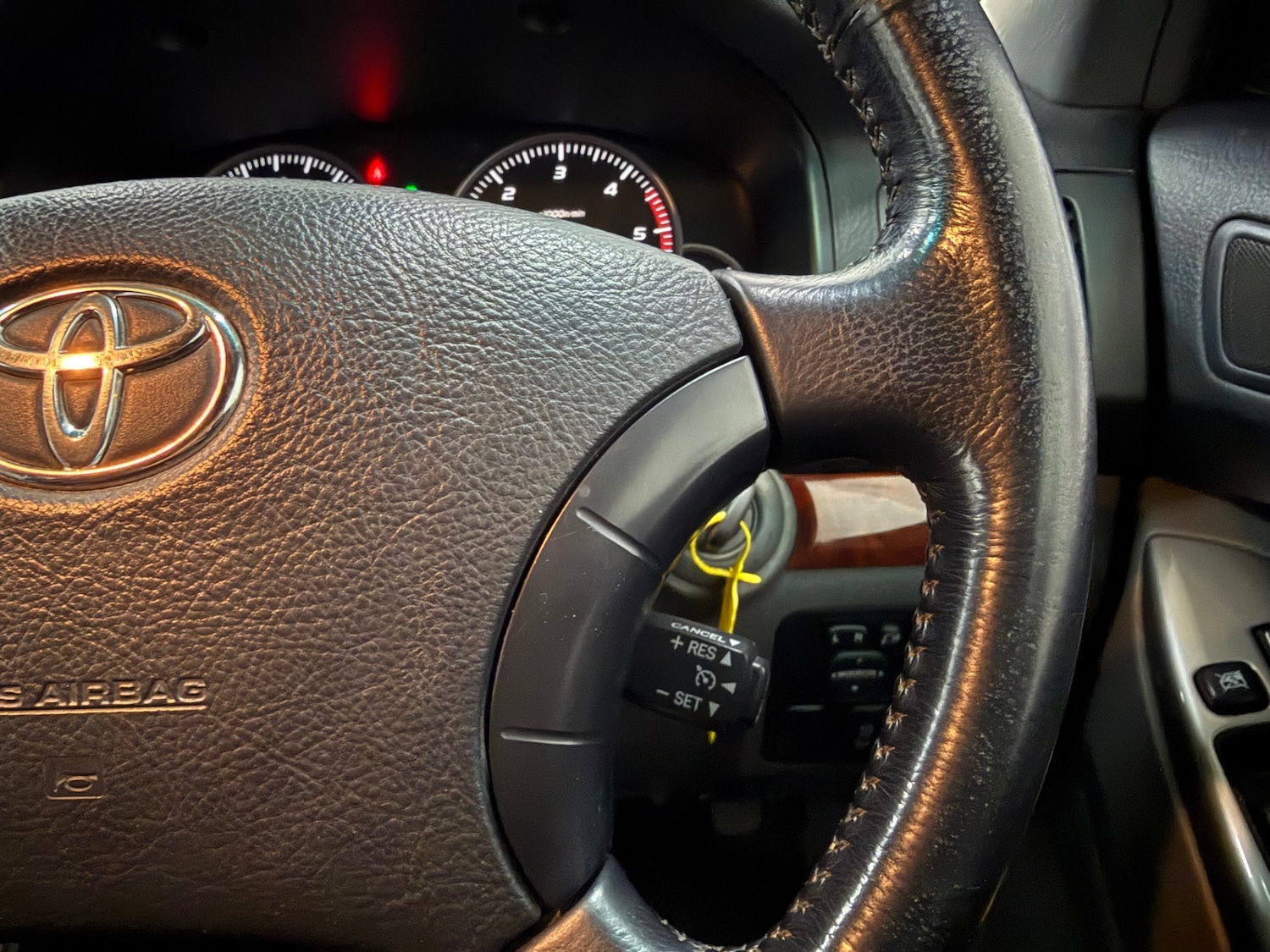 Used Toyota Land Cruiser 2010 for sale - 76425885: Photo 29