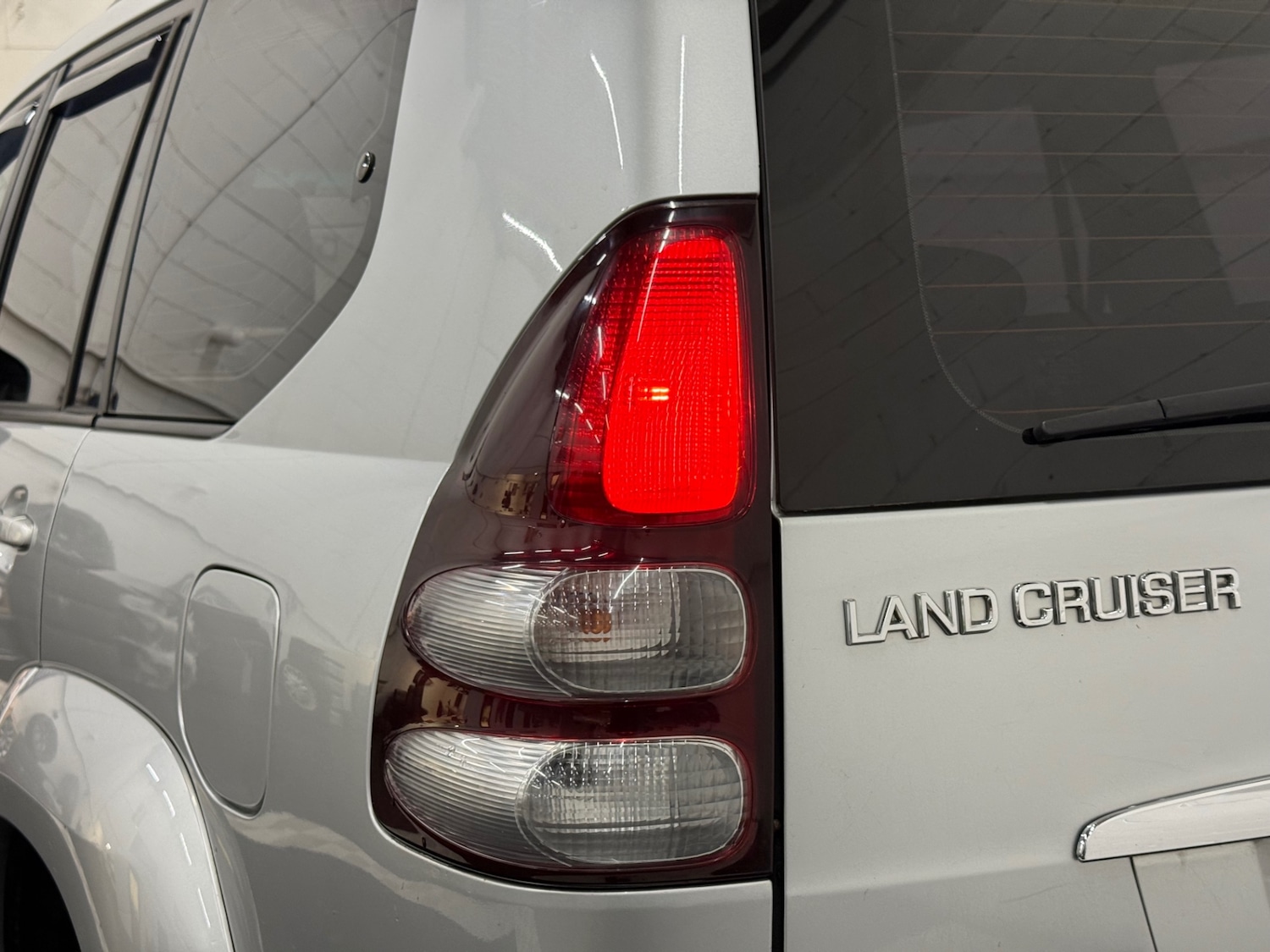 Used Toyota Land Cruiser 2010 for sale - 76425885: Photo 41