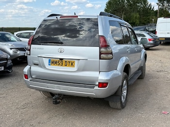 Used Toyota Land Cruiser 2010 for sale - 76425885: Photo