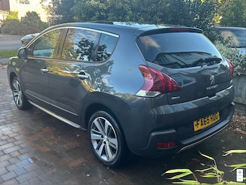 Used Peugeot 3008 2016 for sale - 76265704: Photo 3