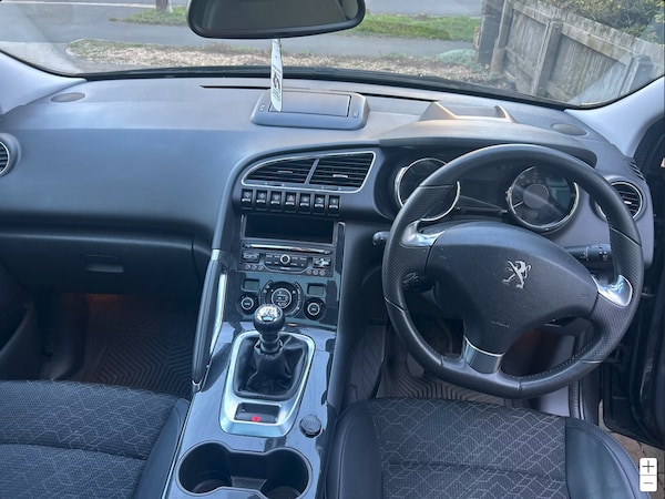 Used Peugeot 3008 2016 for sale - 76265704: Photo 5