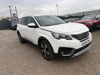 Used Peugeot 5008 2019 for sale - 76493840: Photo