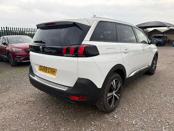 Used Peugeot 5008 2019 for sale - 76493840: Photo