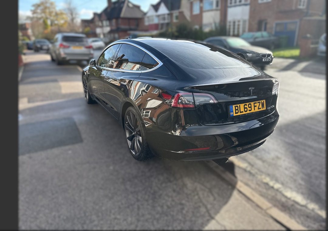 Used Tesla Model 3 2019 for sale - 76589749: Photo 4