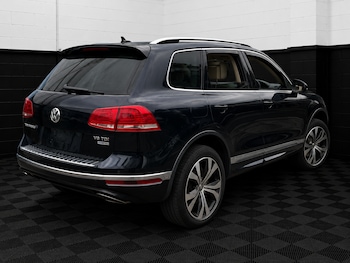 Used Volkswagen Touareg 2015 for sale - 78903875: Photo