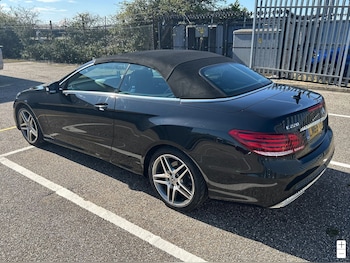 Used Mercedes-Benz E-Class 2015 for sale - 76143302: Photo 4