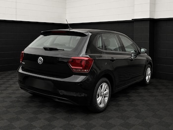 Used Volkswagen Polo 2018 for sale - 78642006: Photo