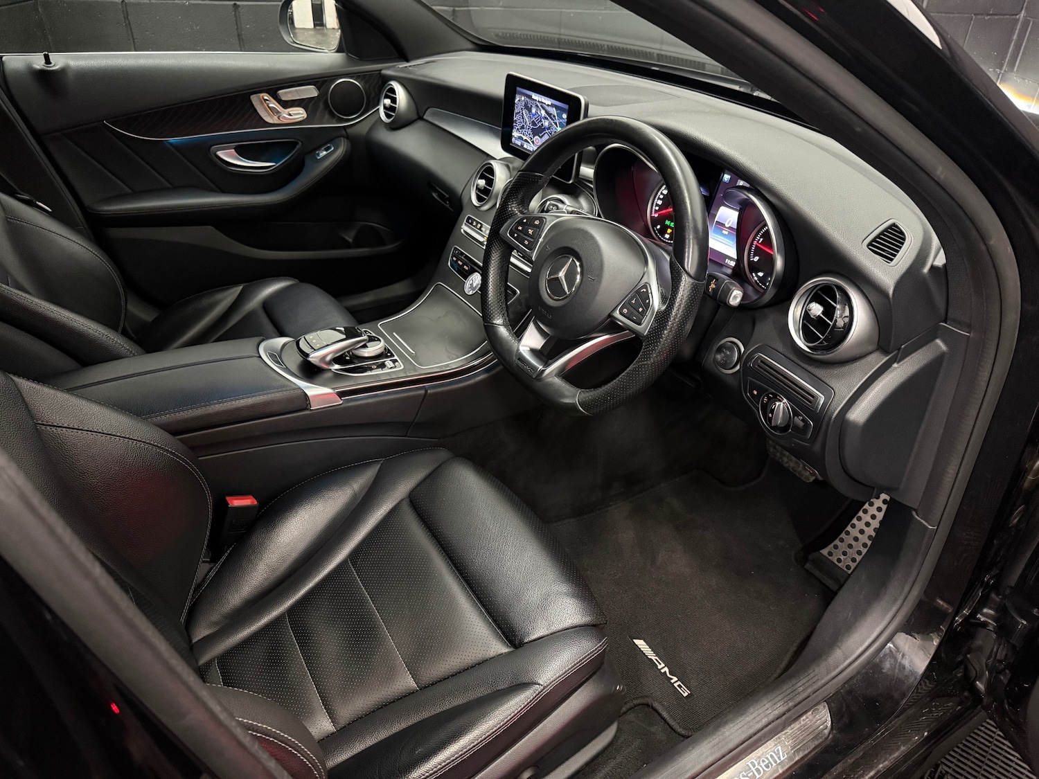 Used Mercedes-Benz C Class 2016 for sale - 76778199: Photo 10